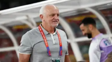 أرنولد يعلن موعد الإعلان عن قائمة العراق النهائية لكأس العالم 2026